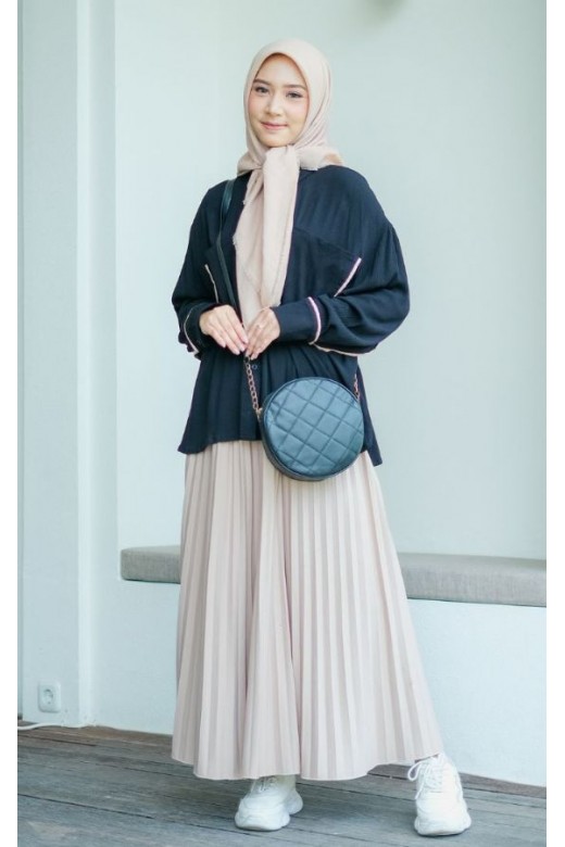Alya Blouse Black